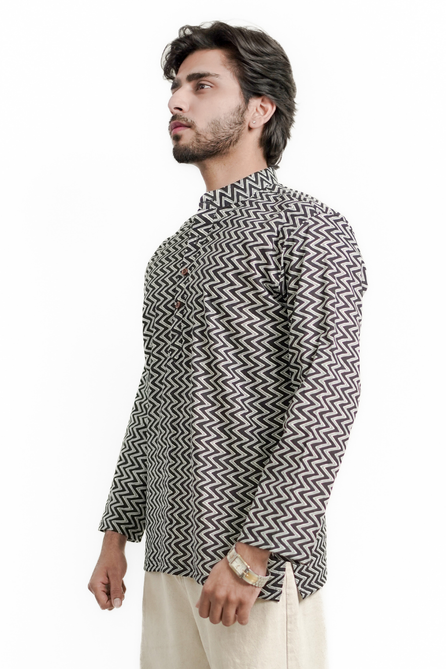 Men’s Black & Grey Chevron Printed Short Kurta Shirt