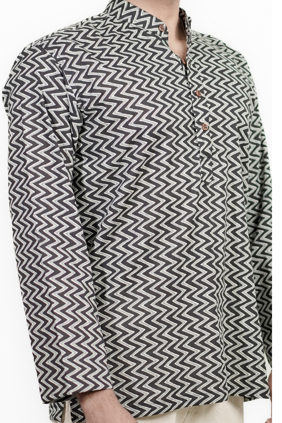 Men’s Black & Grey Chevron Printed Short Kurta Shirt