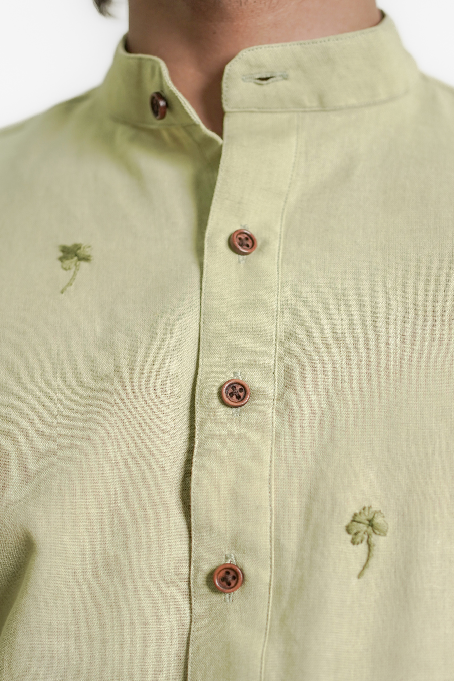Men’s Green Charm Embroidered Linen Short Kurta Shirt